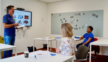 Freelance taaltrainers Nederlands / NT2 docenten voor in company trainingen door heel Nederland